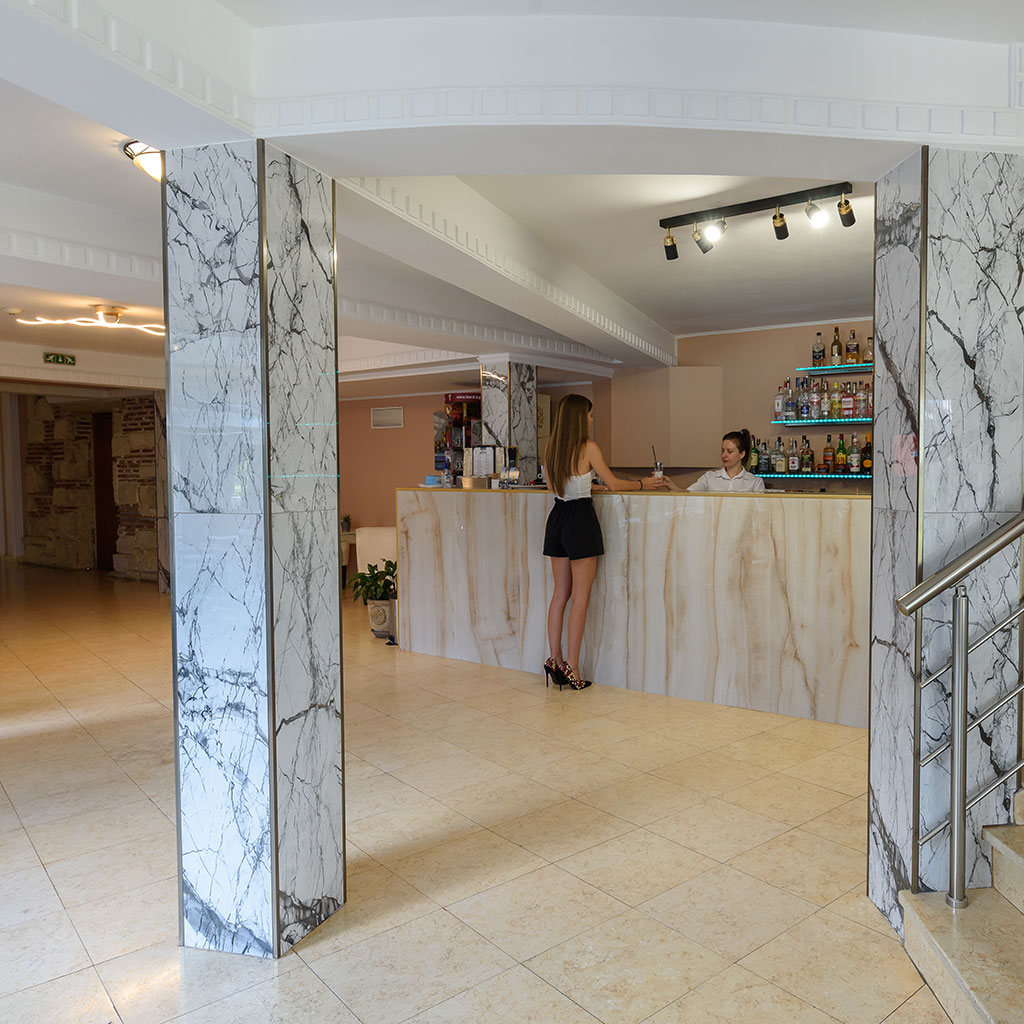 Lobby Bar in Hotel SPA Club Bor Velingrad